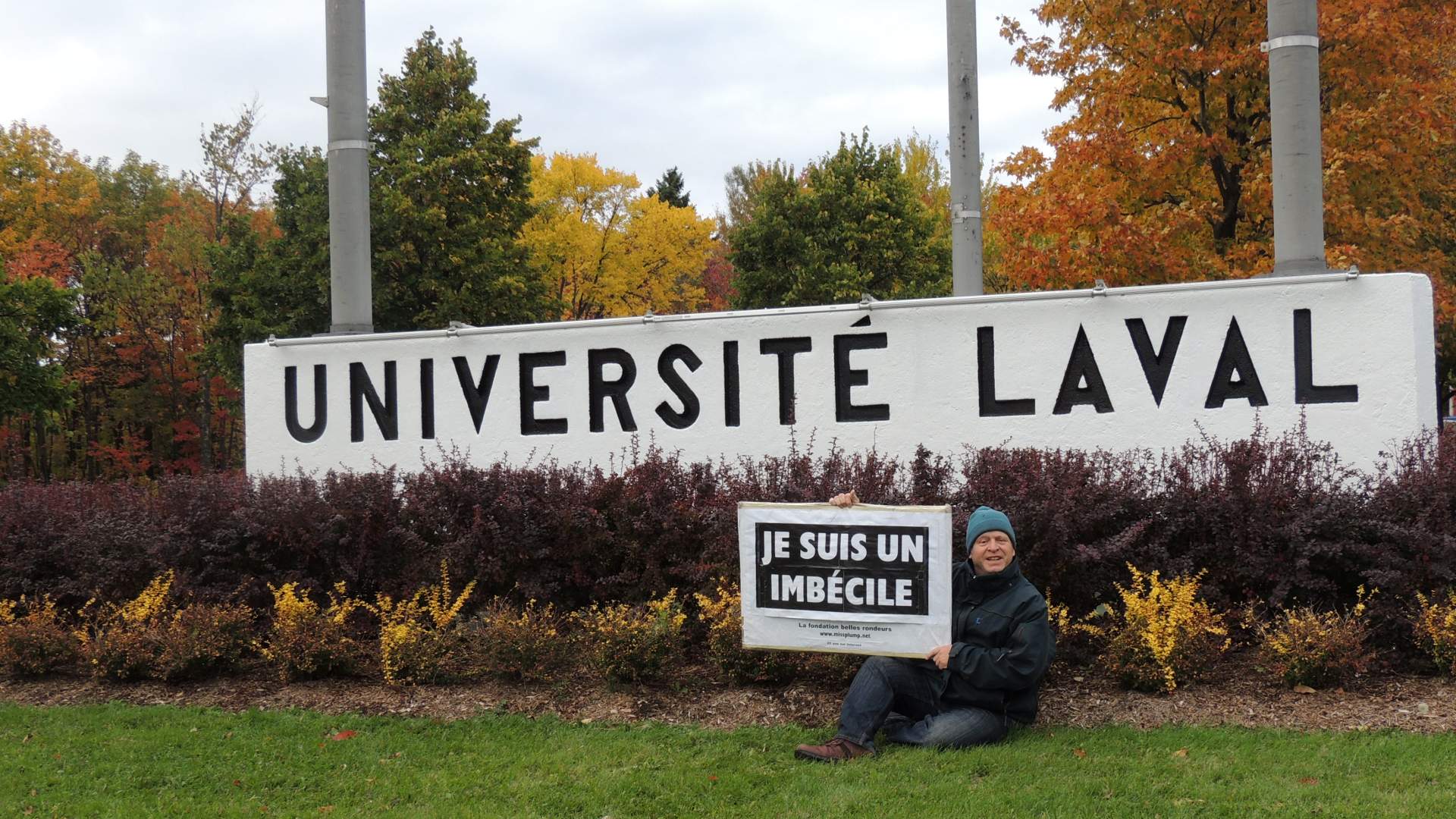 José Breton l'imbécile est diplômé de l'université Laval!
